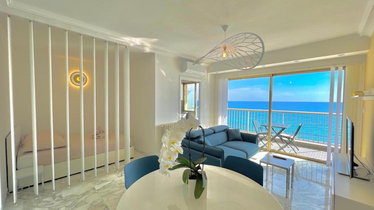 Seaviews By Jenni Menton, La Suite, Superbe Front De Mer, Top Emplacement Avec Terrasse Et Parking! Zewnętrze zdjęcie