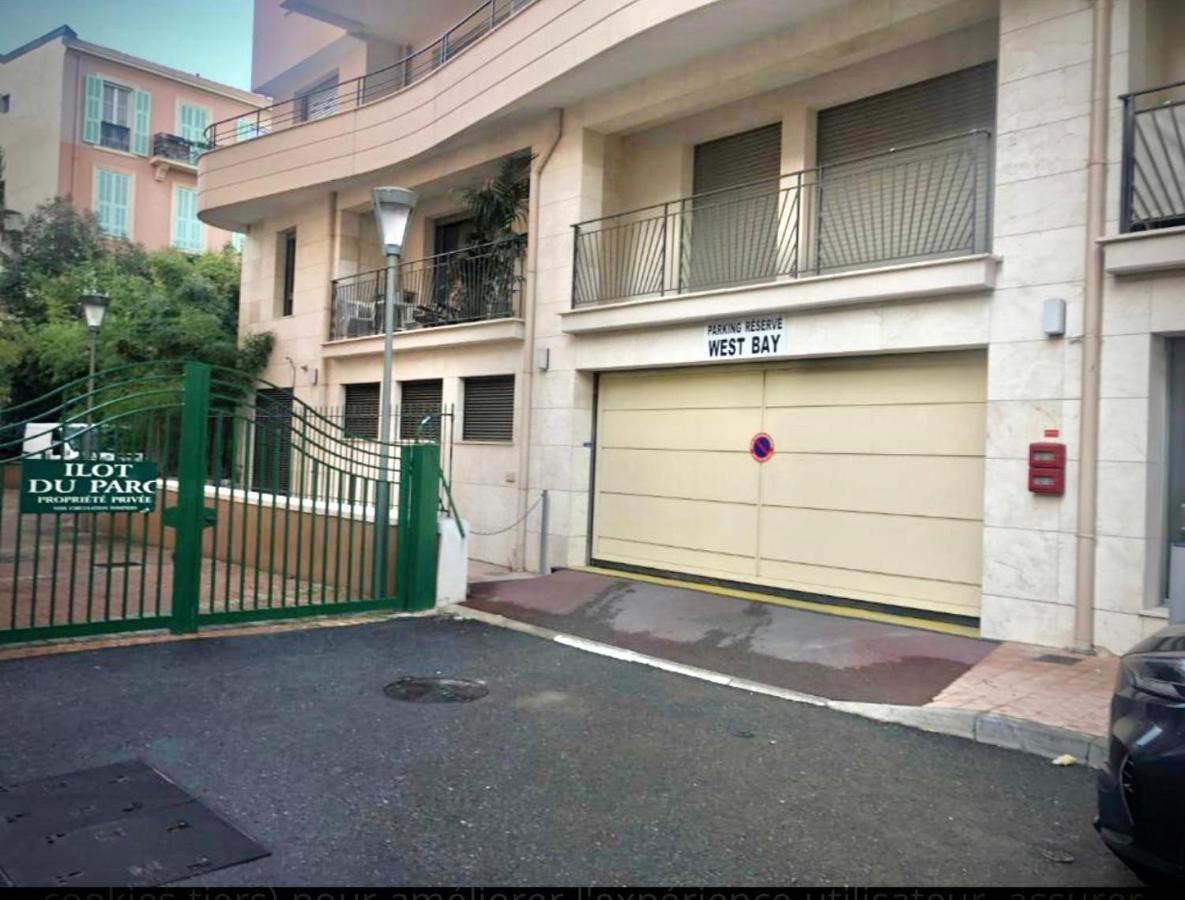 Seaviews By Jenni Menton, La Suite, Superbe Front De Mer, Top Emplacement Avec Terrasse Et Parking! Zewnętrze zdjęcie
